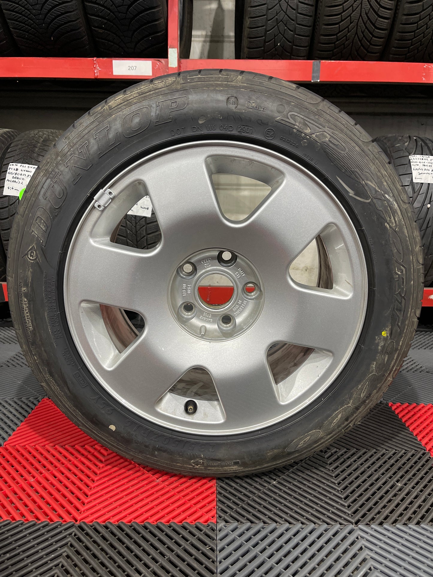 Original Ersatzrad Audi A6 S6 4B V8 4B3601025L 235/50R16 Felge SL1706