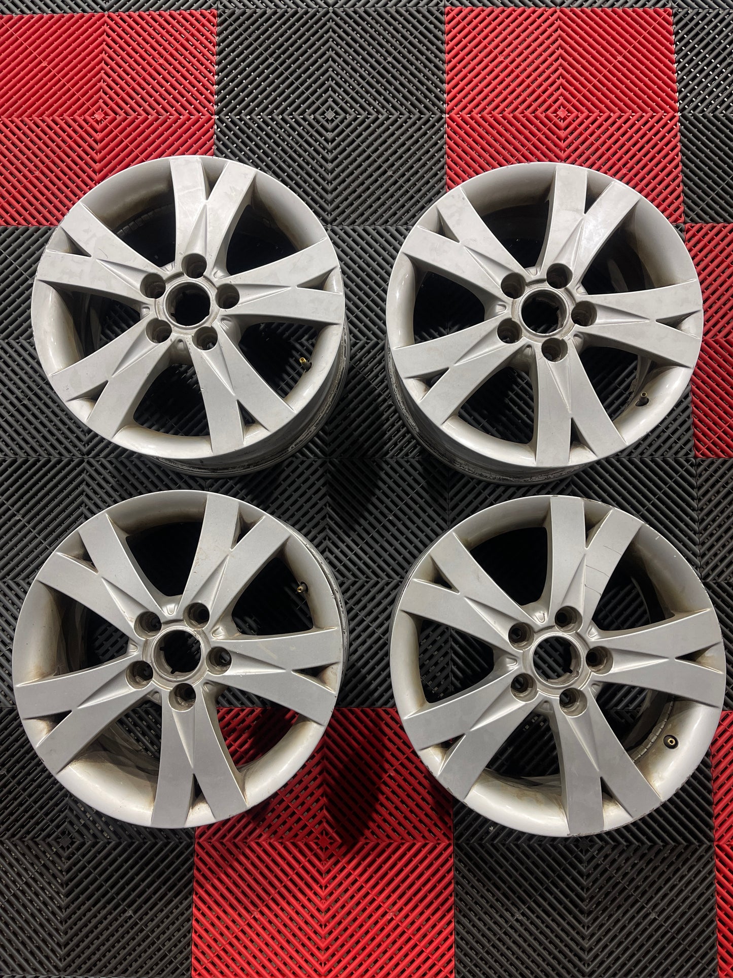 Original Alufelgen Seat Alhambra 7M7601025D 7x16 ET59
