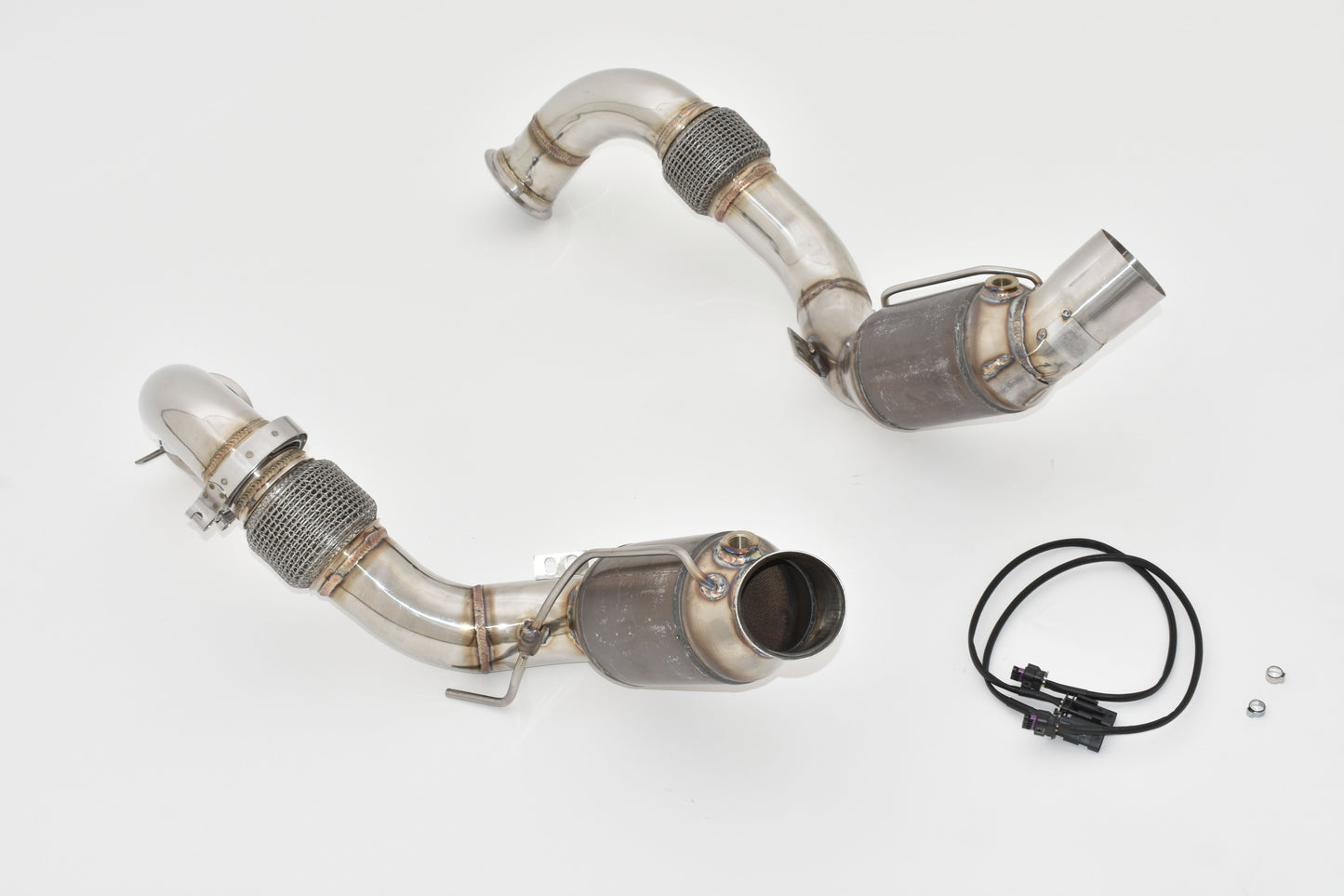 Friedrich Motorsport 76mm Downpipe-Satz mit 200 Zellen Sport-Kat. Edelstahl