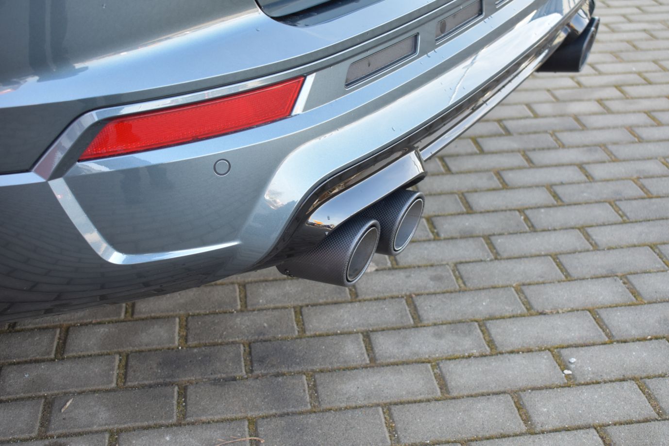 FMS 76mm Duplex-Anlage mit originaler Klappensteuerung Seat Cupra Ateca
