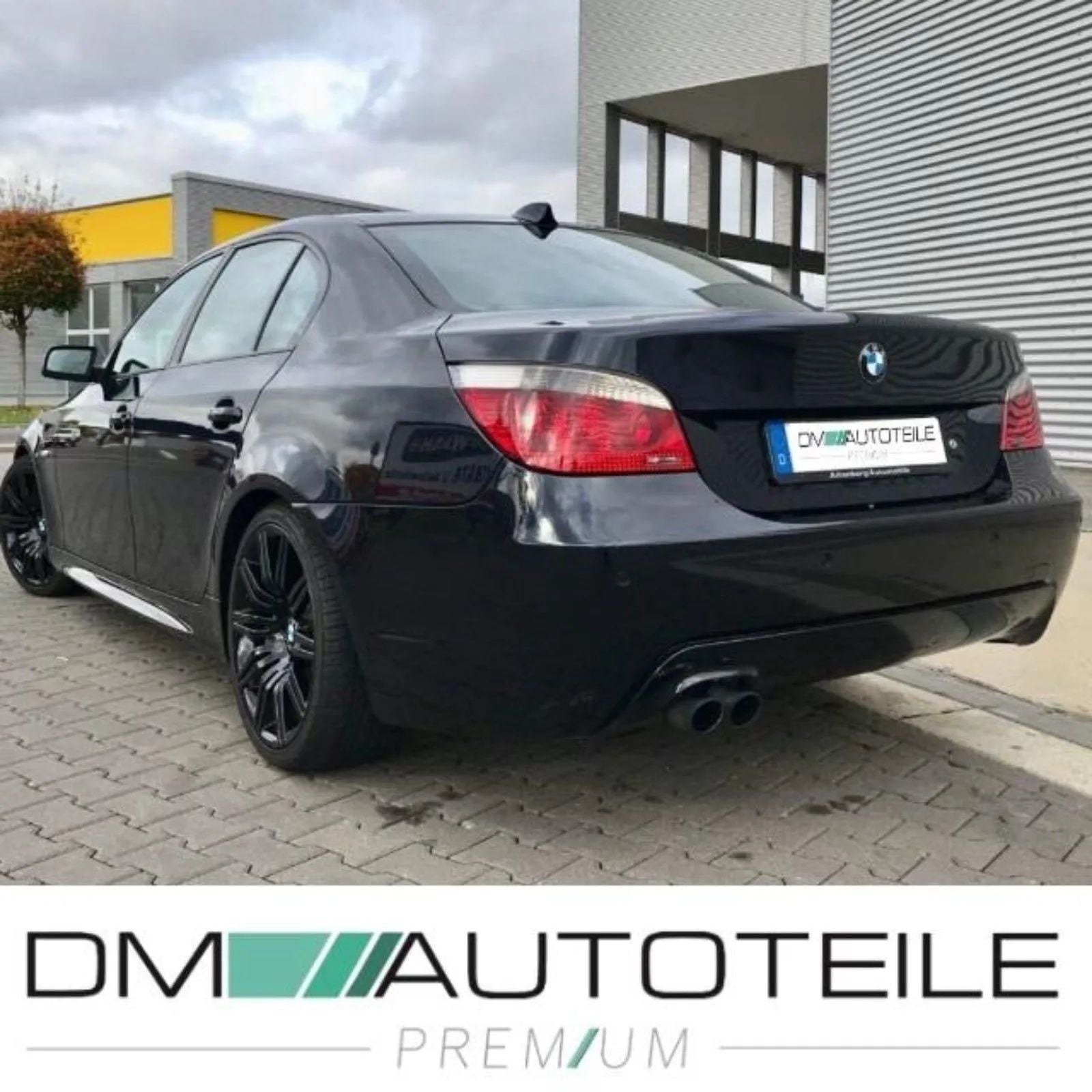 Heckdiffusor Schwarz BMW E60 E61 M Paket mit Anhängerkupplung