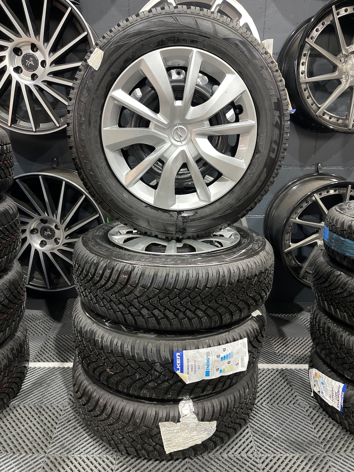 Original Opel Corsa F Winterräder Neu Falken 185/65 R15 88T 9836178680