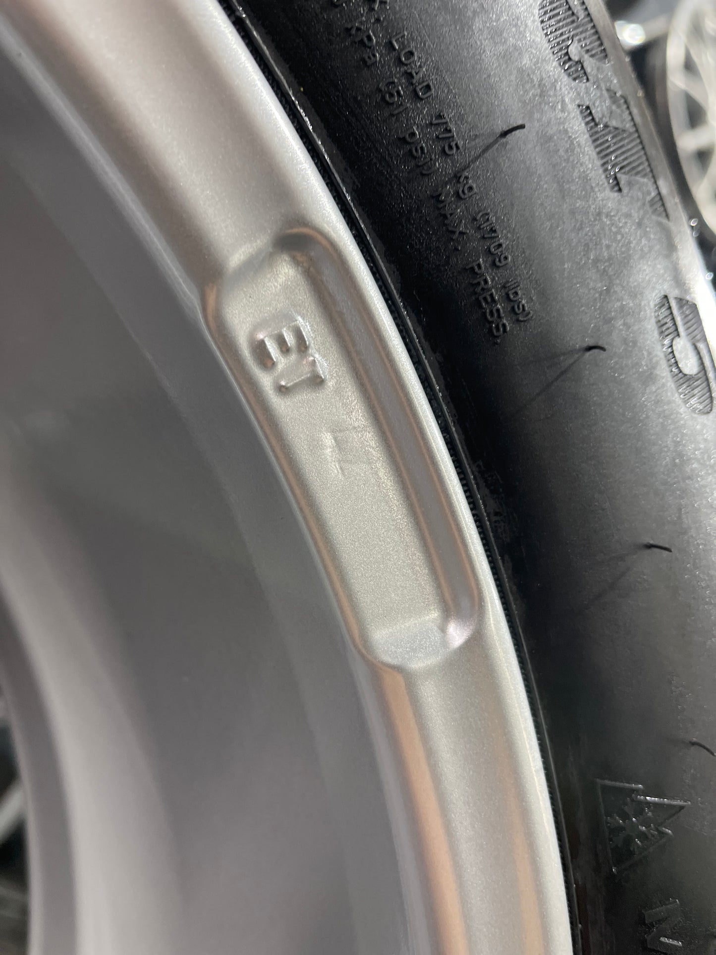 Winterräder NEU Opel Grandland X 215/65 R17 99V Dunlop TTYYHSA42E