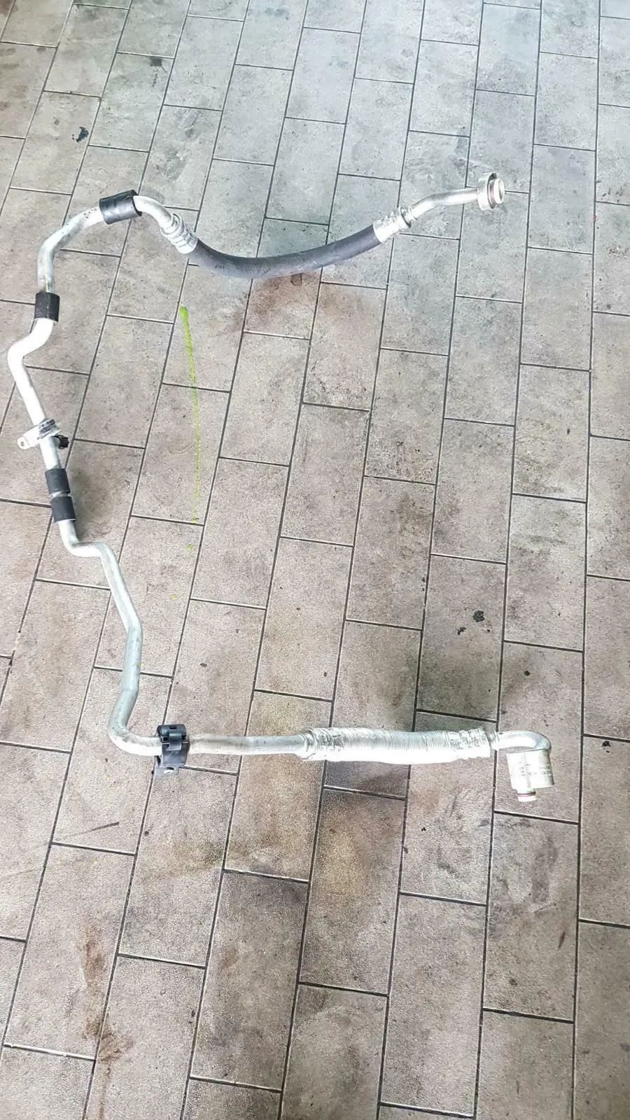 Klimaleitung 1K0820743BJ Audi A3 S3 8P 2.0tfsi Golf Leon