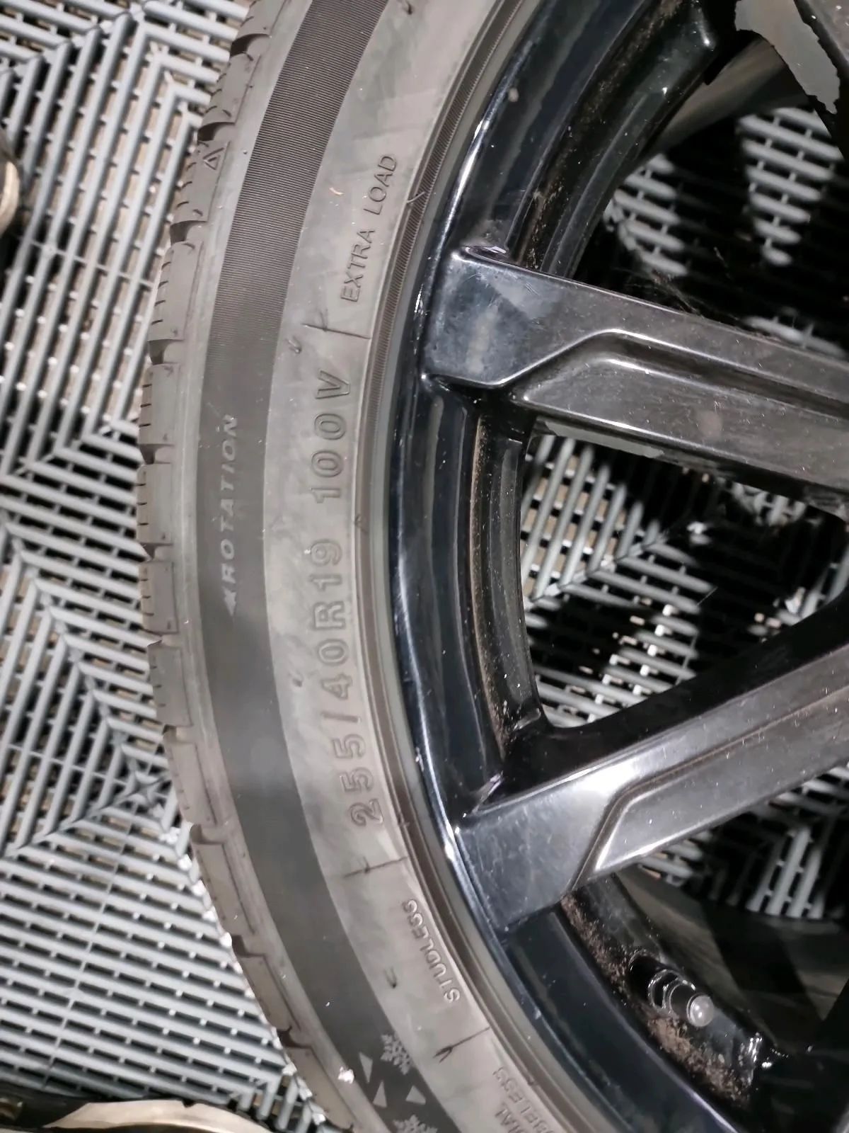 Original Audi RS6 4F Winterräder 9x19 ET29 5x112 255 40 19