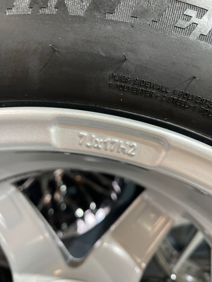 Winterräder NEU Opel Grandland X 215/65 R17 99V Dunlop TTYYHSA42E