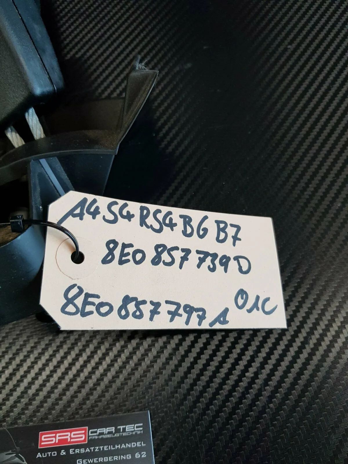 Audi A4 S4 RS4 B6 B7 8E Gurtschloss hinten 8E0857739D 8E0857797A