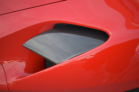 FMS Luftführungscover Seitenteil (Satz) in Sichtcarbon Ferrari 488 GTB