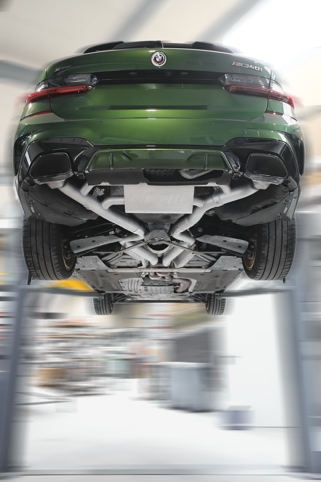 Grail Auspuffanlage BMW M240i G4x 3-Zoll Montage bei Grail
