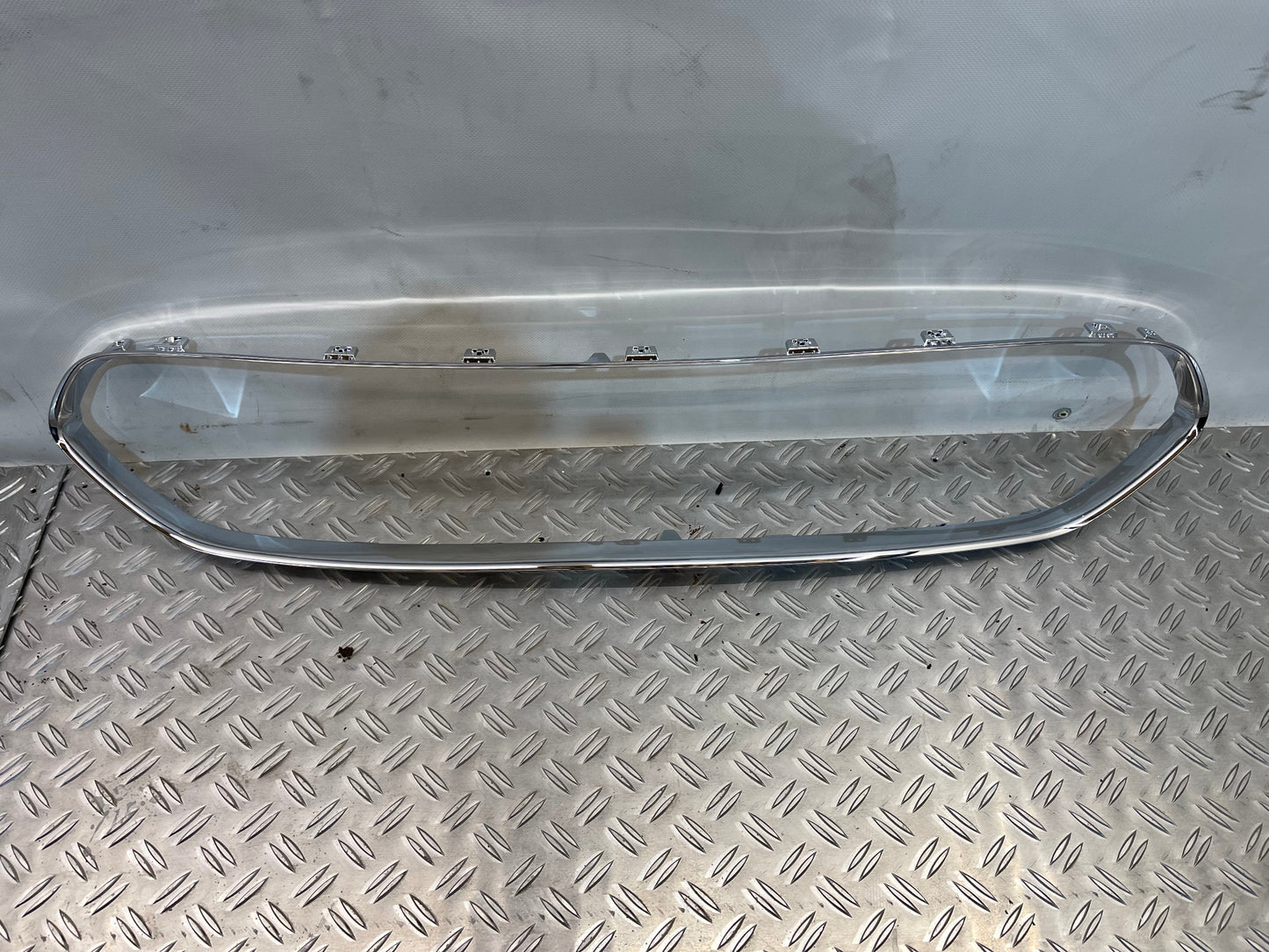 Original Ford Transit Tourneo Custom Bezel Zierblende Kühlergrill 2240494 NEU