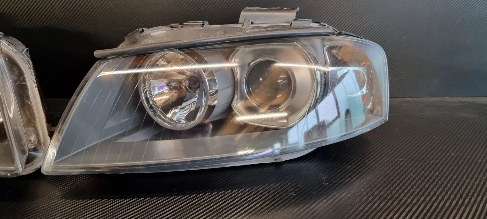 Original Xenon Scheinwerfer Audi A3 S3 8P 8P0941004D 8P0941003E