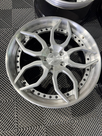 Alufelgen Prior Design PD3 2x 9X20 ET50 2x 10x20 ET40 5X112 - Produktansicht 4