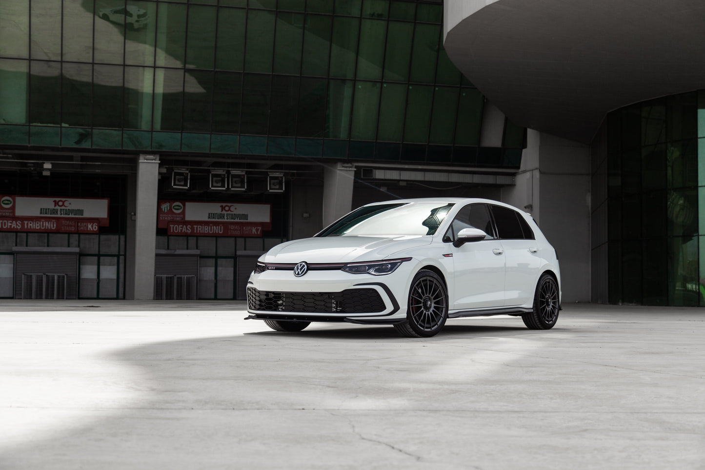 Oneway Frontspoiler VW Golf 8 GTI / GTE / R Line 2020+ mit ABE TÜV