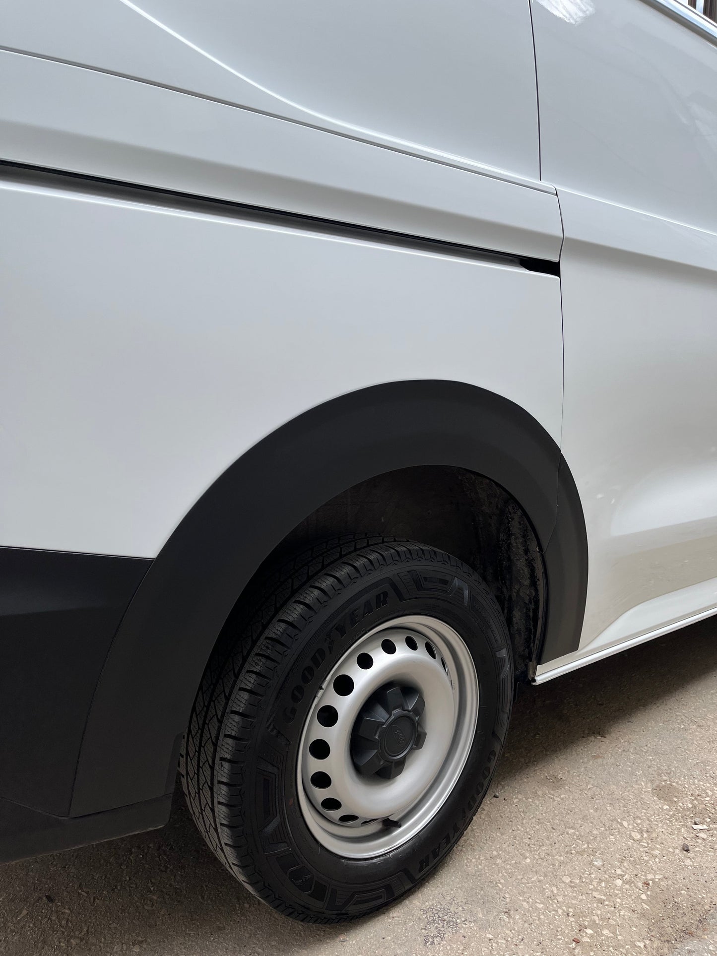 Oneway Radlaufleisten FORD Transit Custom MK2 2023+