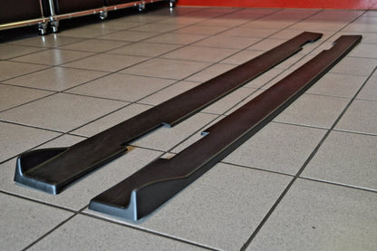 CUP 3 Seitenschweller Audi TT 8S, Coupe + Roadster ab Bj.:2014 - Carbon