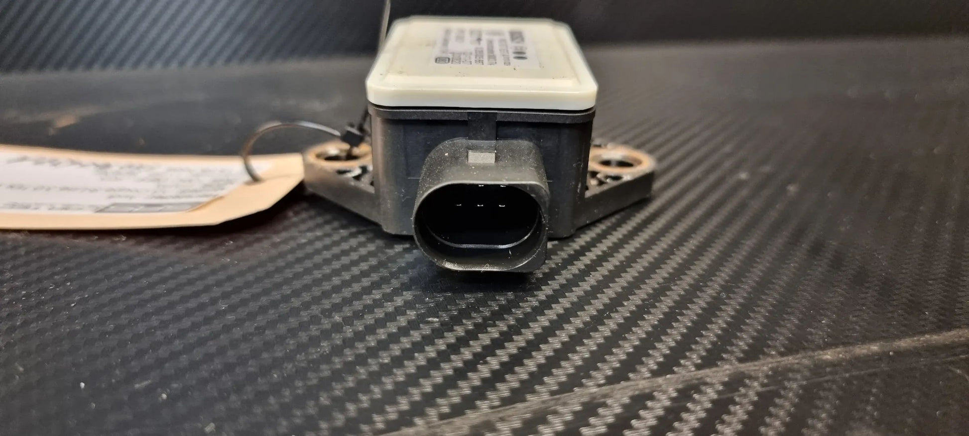 Audi A4 B8 8K A5 8T Q5 8R Drehratensensor Beschleunigungssensor 8K0907637A 8K0907637C 0265005667