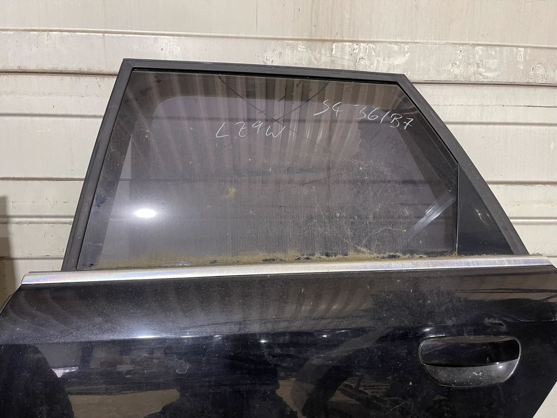 Audi A4 S4 8E B6 B7 Türe hinten links LZ9W ebony schwarz Tür