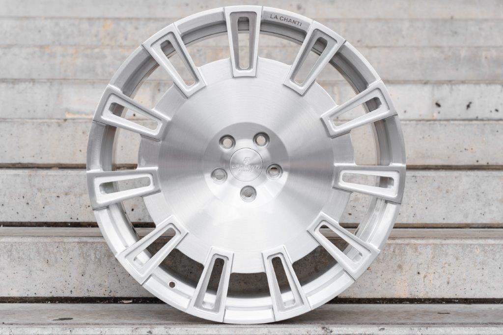 LC-F 32 All Colors