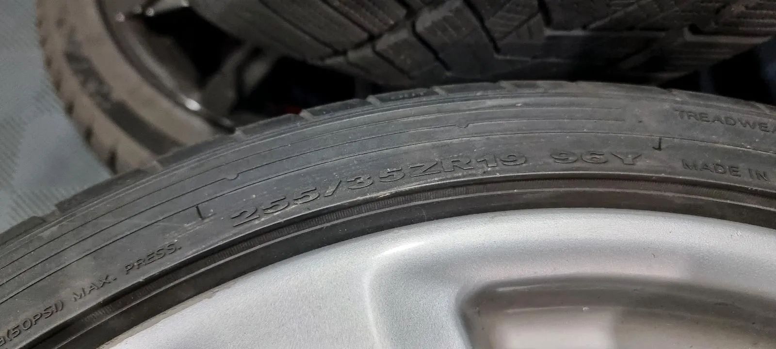 Audi RS6 4B Alufelgen Sommerräder 9x19 ET35 255/35 19 5x112