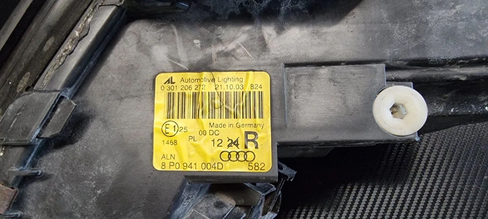 Original Xenon Scheinwerfer Audi A3 S3 8P 8P0941004D 8P0941003E