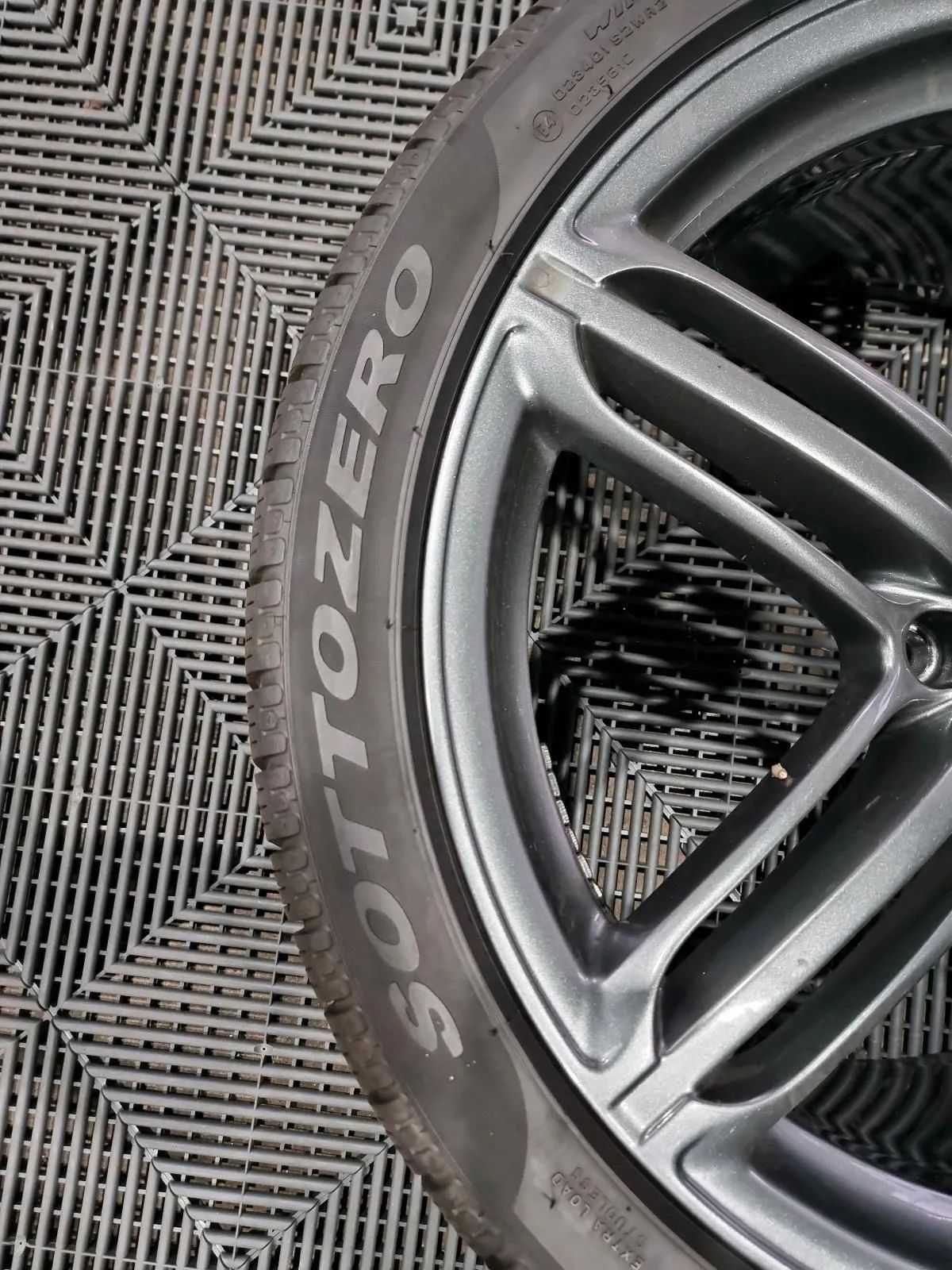 Original Audi RS6 4F Winterräder 275/35R20 9,5x20 ET36 4F0601025BR CS Winter Alufelge