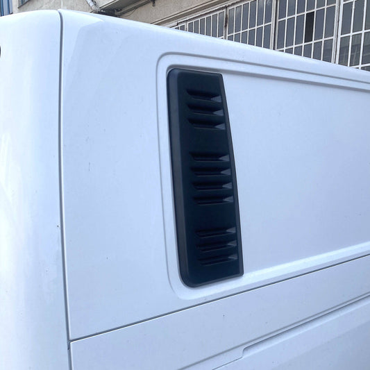 Oneway Lüftungsschlitze VW Transporter T5.1 / T6 / T6.1 2010-2023 V2