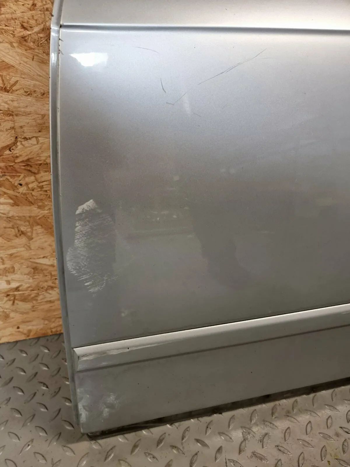 Audi A4 S4 8E B6 B7 Türe hinten links LY7W silber Lichtsilber Mettalic Tür