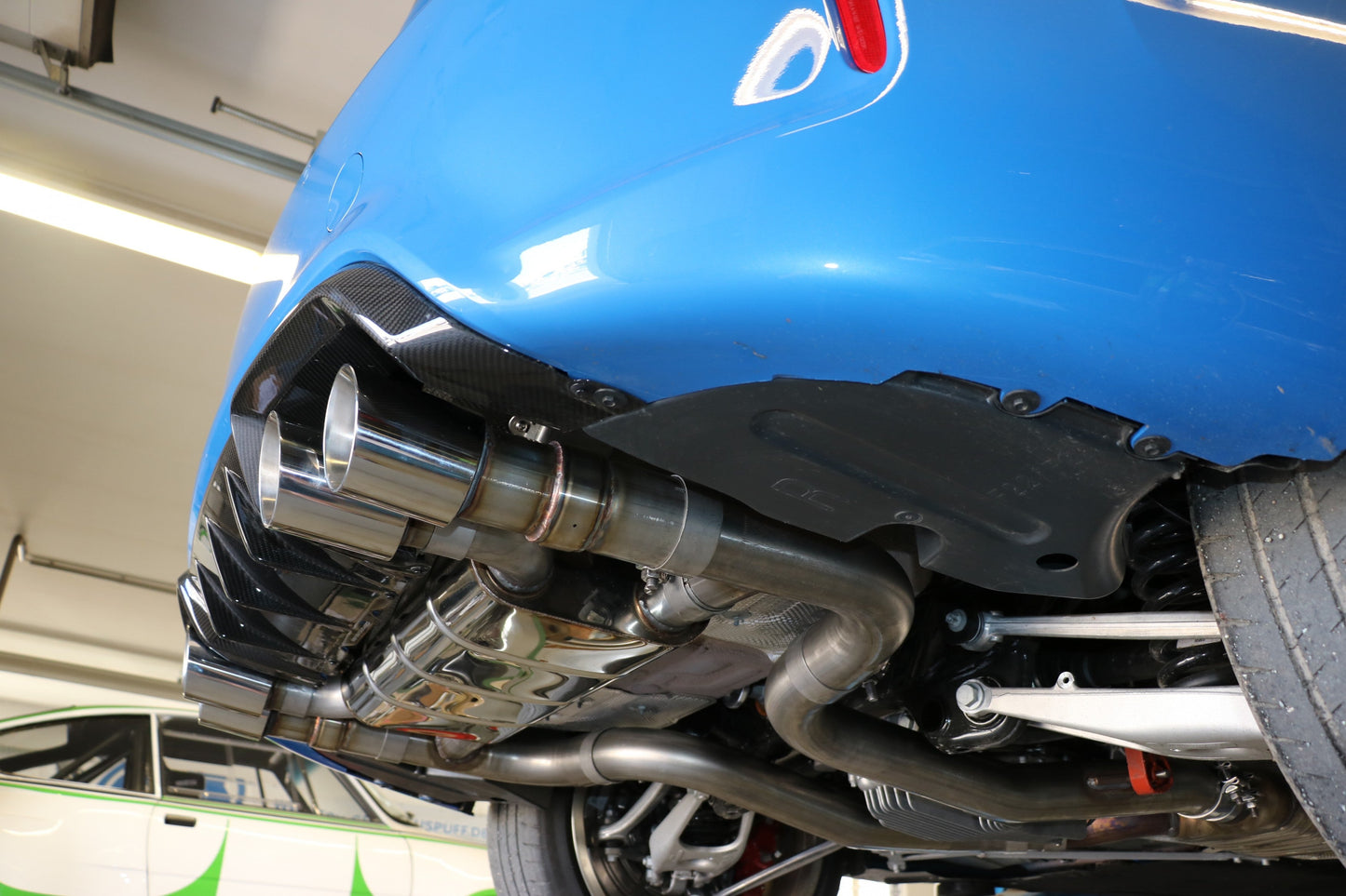 BMW F87 M2 Competition + CS Endschalldämpfer quer Ausgang rechts/links mit 2 Abgasklappen - 2x90 Typ 25 rechts/links