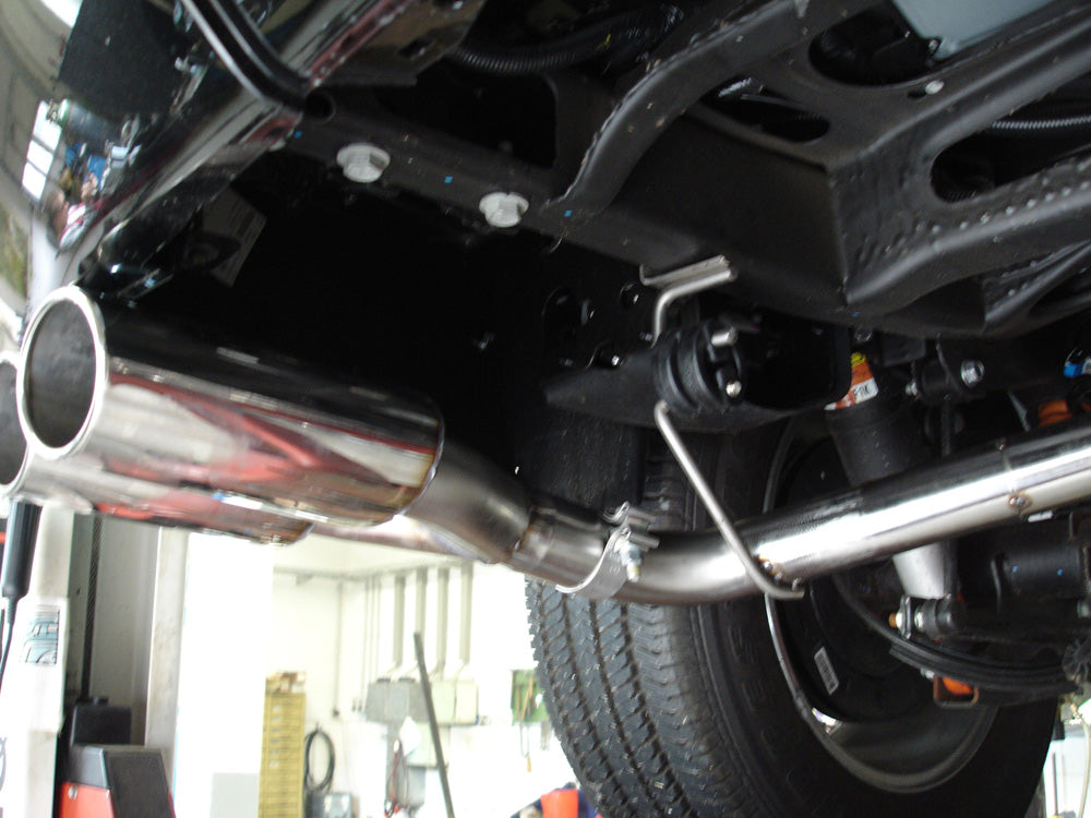 Cadillac Escalade Halbanlage ab Kat Ausgang rechts/links - 2x115x85 Typ 32 rechts/links
