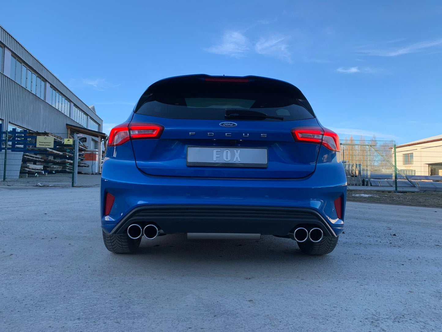 Ford Focus IV ST-Line - starre Hinterachse Endschalldämpfer Ausgang rechts/links - 2x90 Typ 16 rechts/links