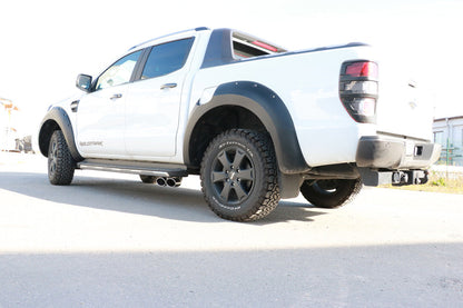 Ford Ranger ab 09/2015 4x4 - Wildtrak Endschalldämpfer Sidepipe, Ausgang rechts und links am Fahrzeug - 2x115x85 Typ 38 rechts/links