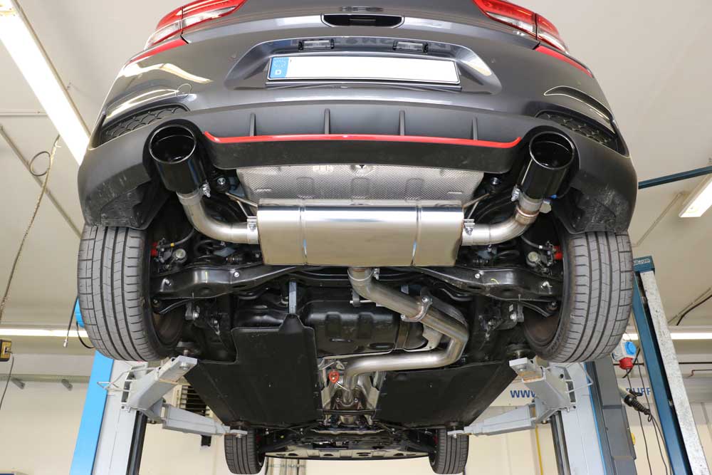 Hyundai i30N Performance - SCHWARZ Endschalldämpfer quer Ausgang rechts/links mit Abgasklappe - 129x106 Typ 32 rechts/links schwarz emailliert