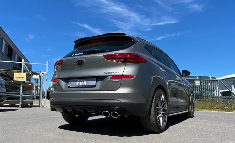 Hyundai Tucson TLE Diesel 4x4 mit AdBlue Endschalldämpfer Ausgang rechts - 2x115x85 Typ 44 rechts