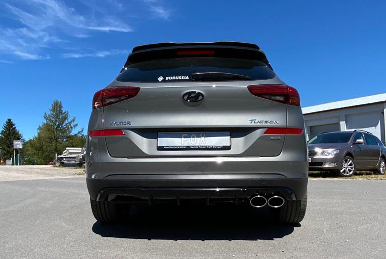 Hyundai Tucson TLE Diesel 4x4 mit AdBlue Endschalldämpfer Ausgang rechts - 2x115x85 Typ 44 rechts