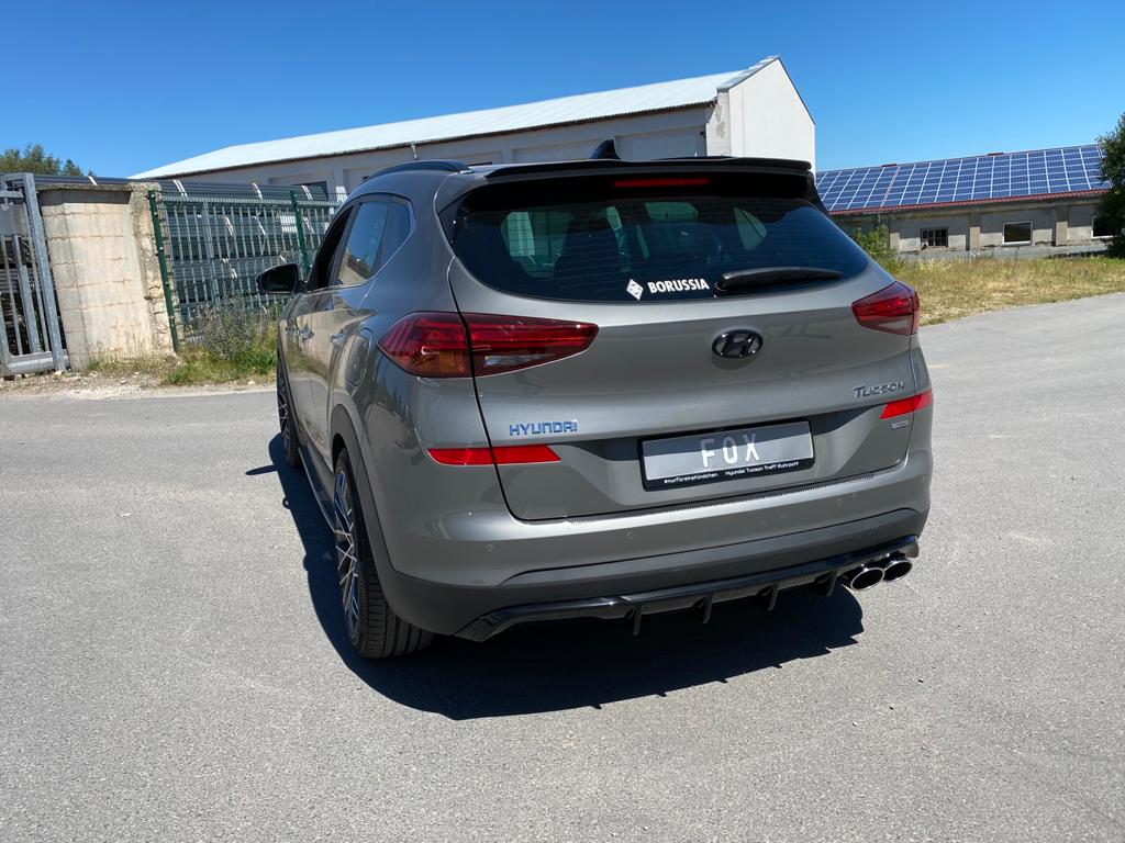 Hyundai Tucson TLE Diesel 4x4 mit AdBlue Endschalldämpfer Ausgang rechts - 2x115x85 Typ 44 rechts