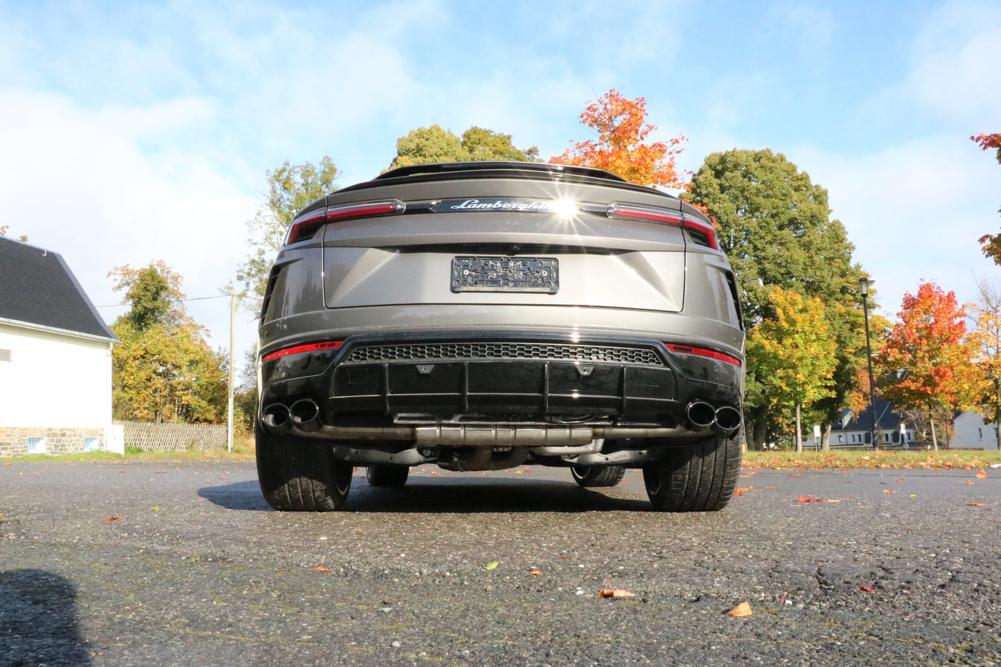 FOX Lamborghini Urus Endschalldämpfer quer Ausgang rechts/links mit 2 Abgasklappen - 2x115x85 Typ 38 rechts/links schwarz emalliert