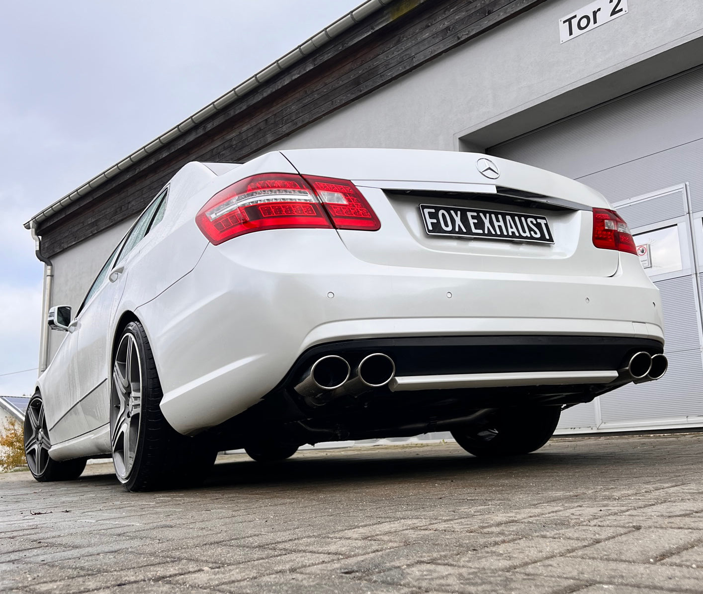 FOX Mercedes E-Klasse 212 Endschalldämpfer rechts/links - 2x115x85 Typ 32 rechts/links