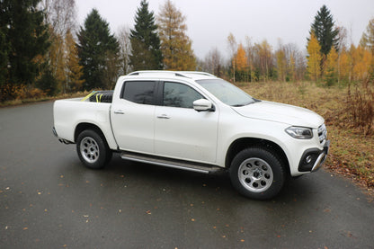 Mercedes X-Klasse 4matic Endrohrsystem Ausgang rechts am Fahrzeug - 2x115x85 Typ 38 rechts