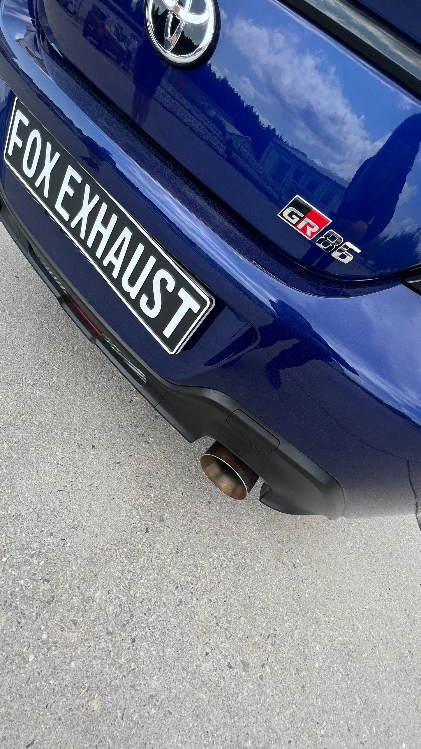 FOX Toyota GR86 Endschalldämpfer - 1x114 Typ 25 rechts/links mit colouriertem Rand